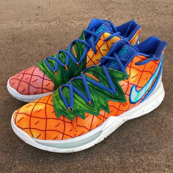 Kyrie Spongebob Shoes Pineapple House